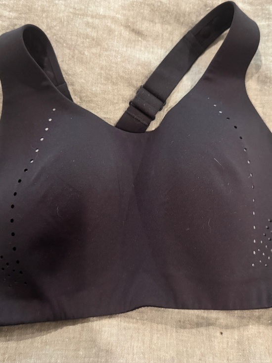 lululemon athletica Other - lululemon athletica Black Seamless Laser-Cut Sports Bra